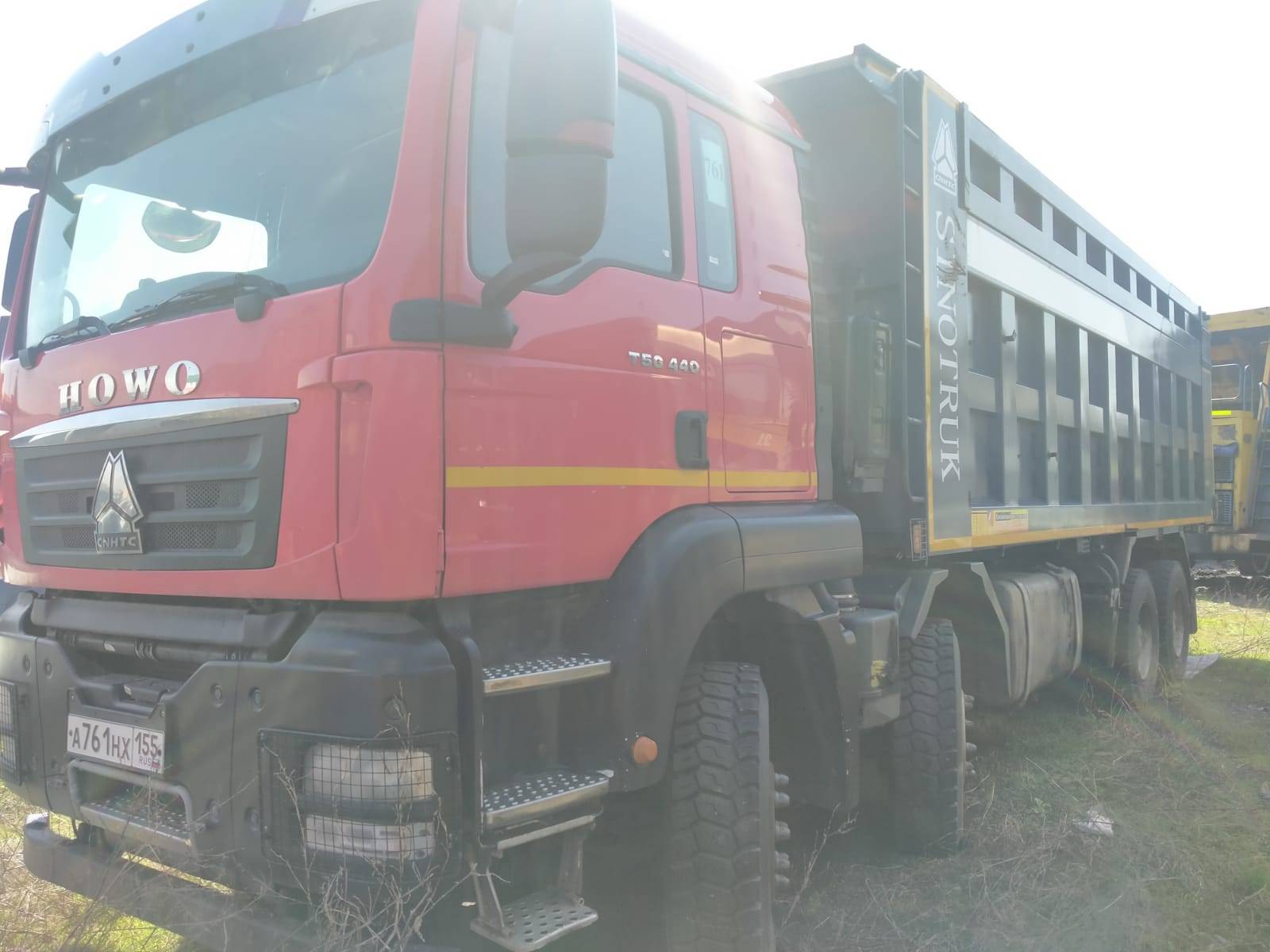 HOWO ZZ3317V386GE1 8х4