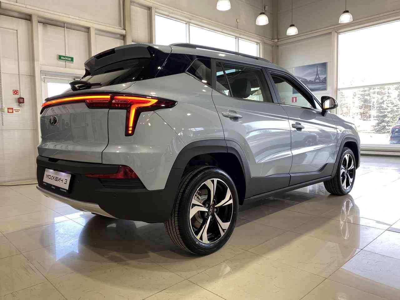 Москвич 3 Стандарт плюс 1.5Т CVT