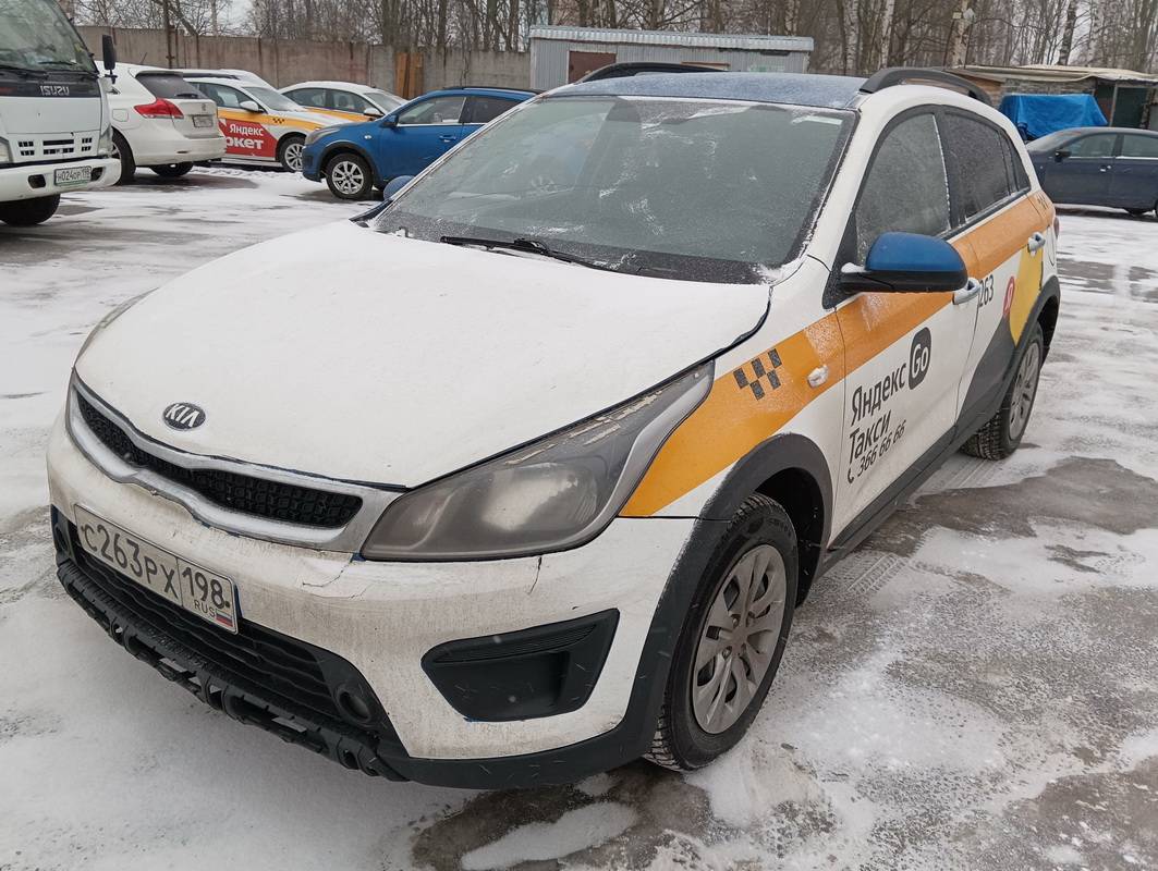 KIA Rio X-Line Лот 000006794