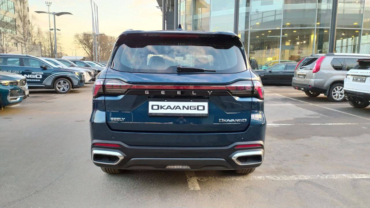 Geely Okavango Flagship 2.0T 7DCT 2WD