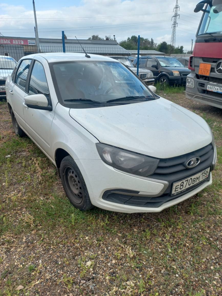 Lada Granta седан Лот 000003657