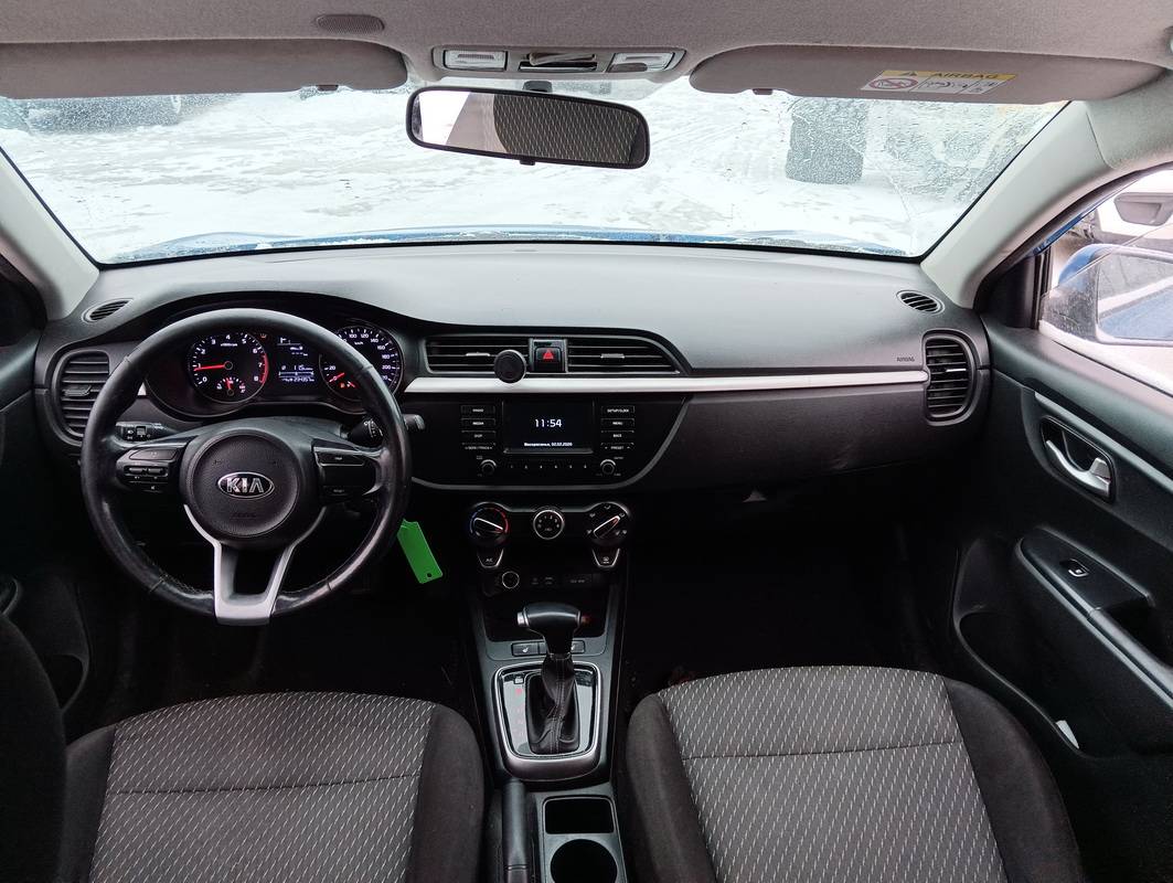 KIA Rio X-Line Лот 000006709