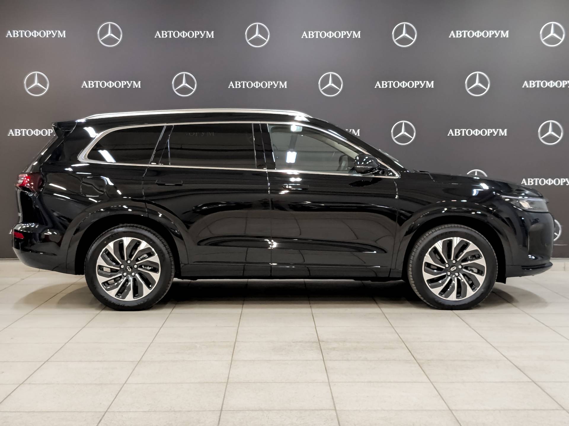 AITO M7 Luxury 4WD 6seats