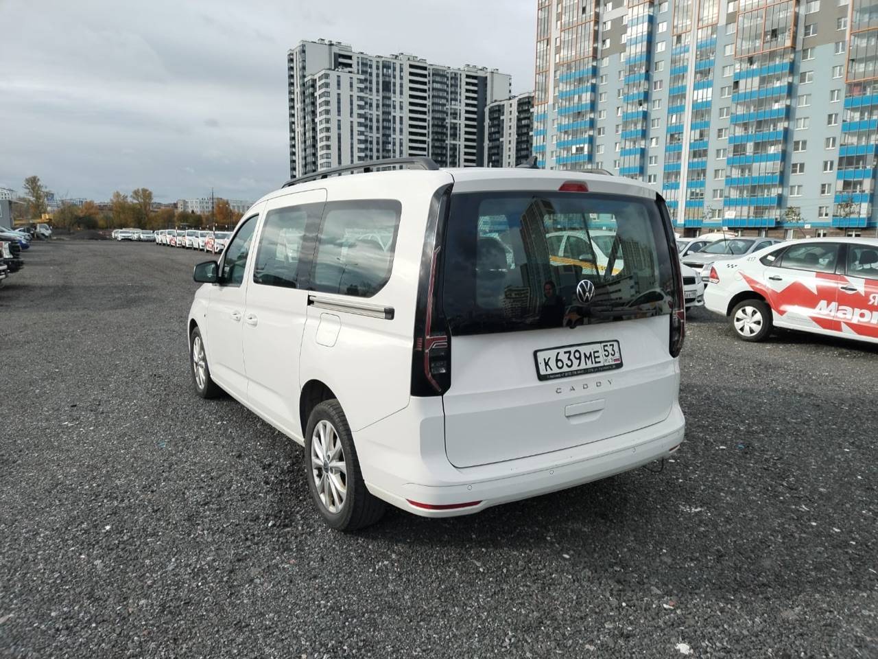 Volkswagen Caddy Лот 000004270