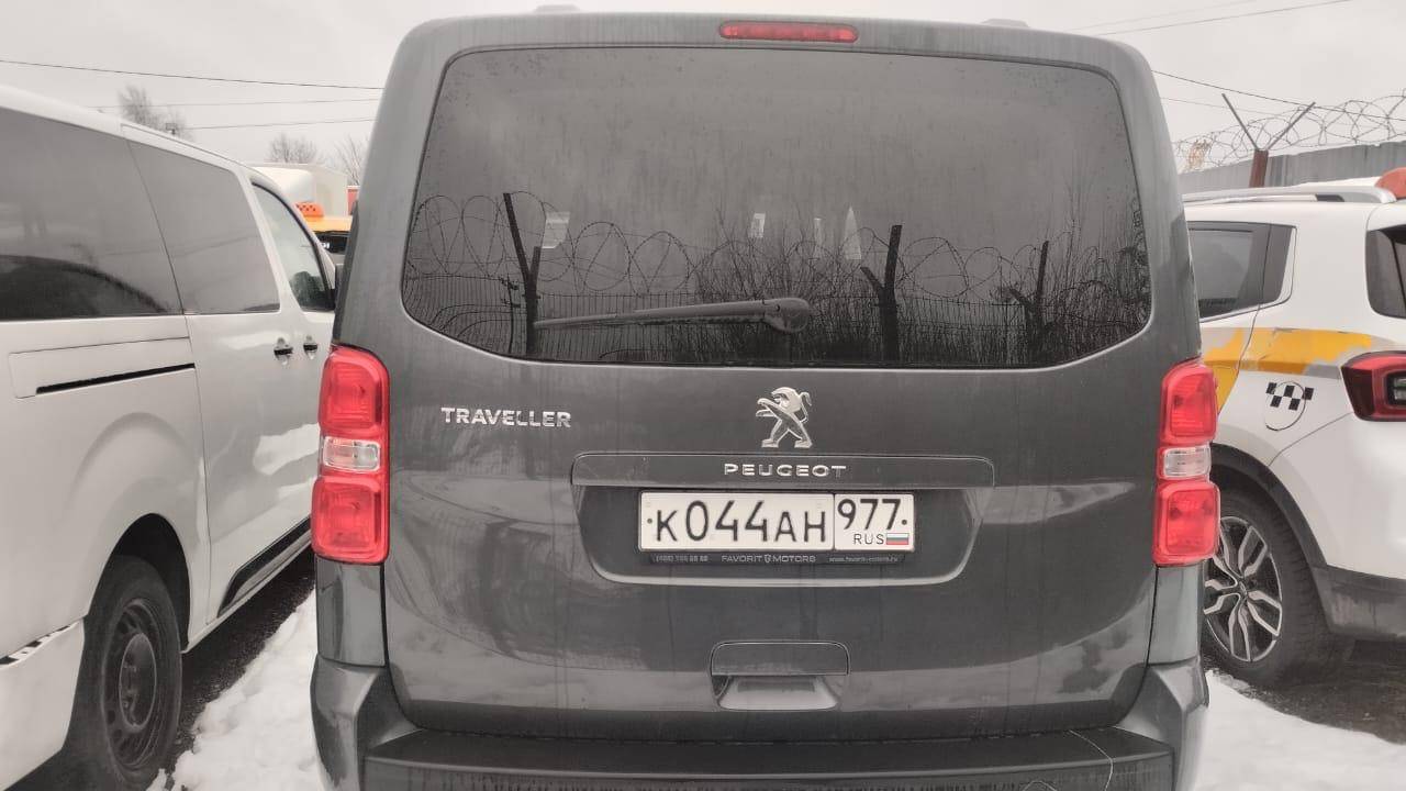 Peugeot Traveller Лот 000005923