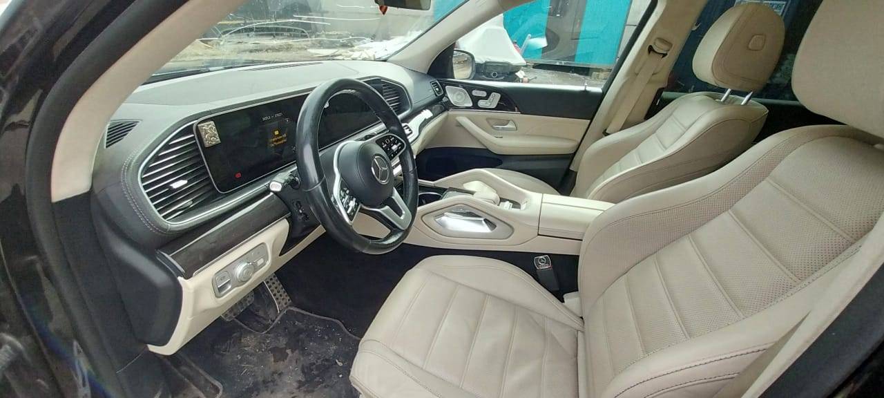 Mercedes-Benz GLS Лот 000008065