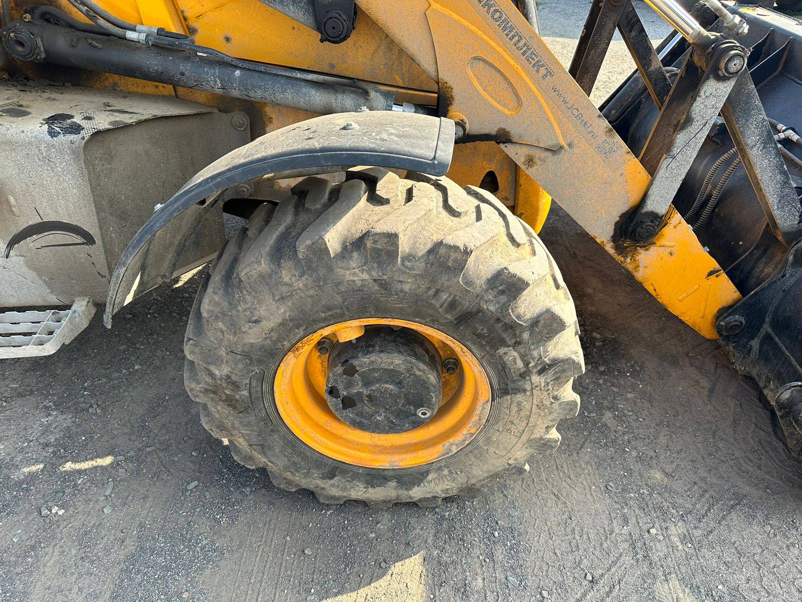 JCB 3CX Лот 000003138