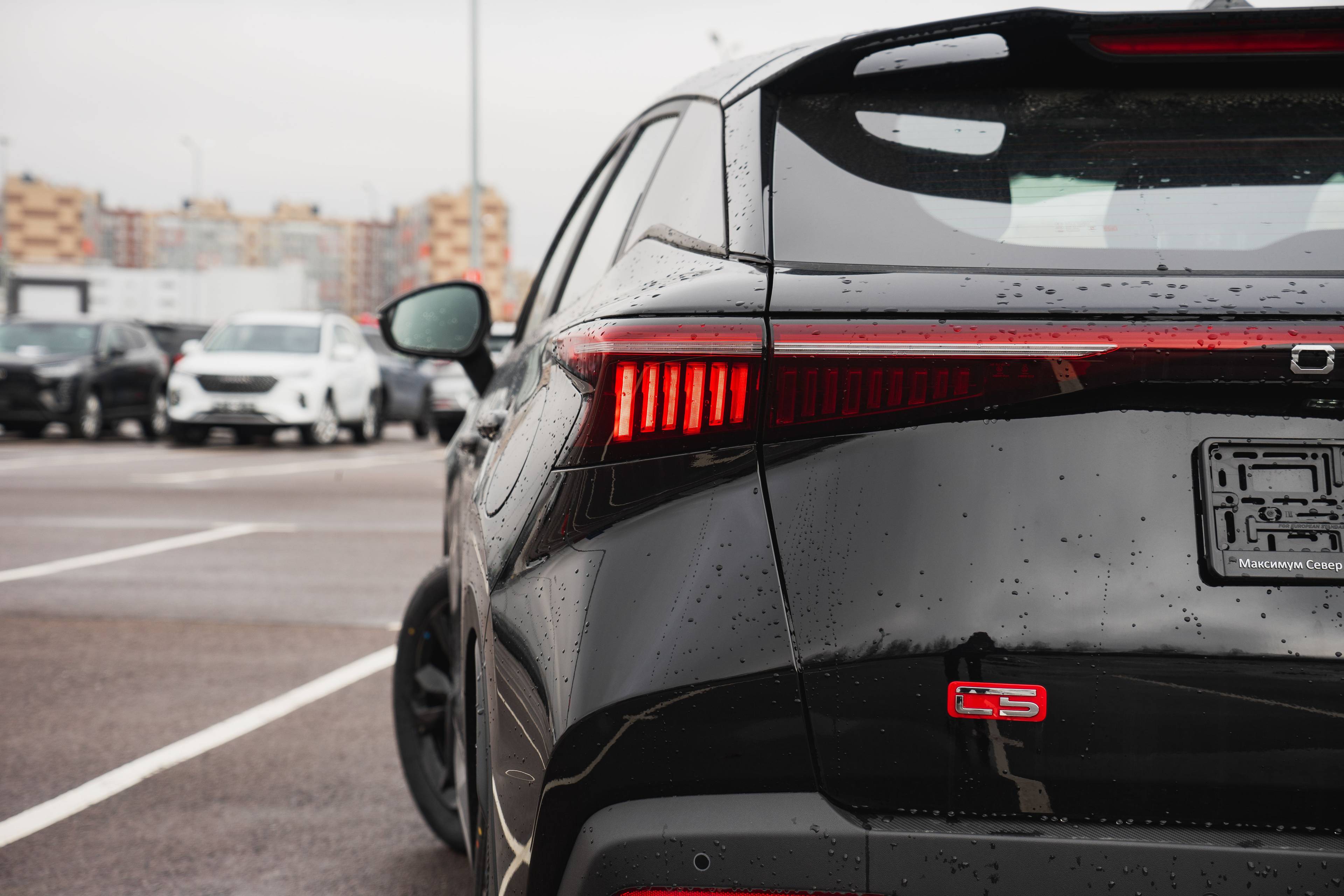 OMODA C5 Drive 1.6 DCT AWD