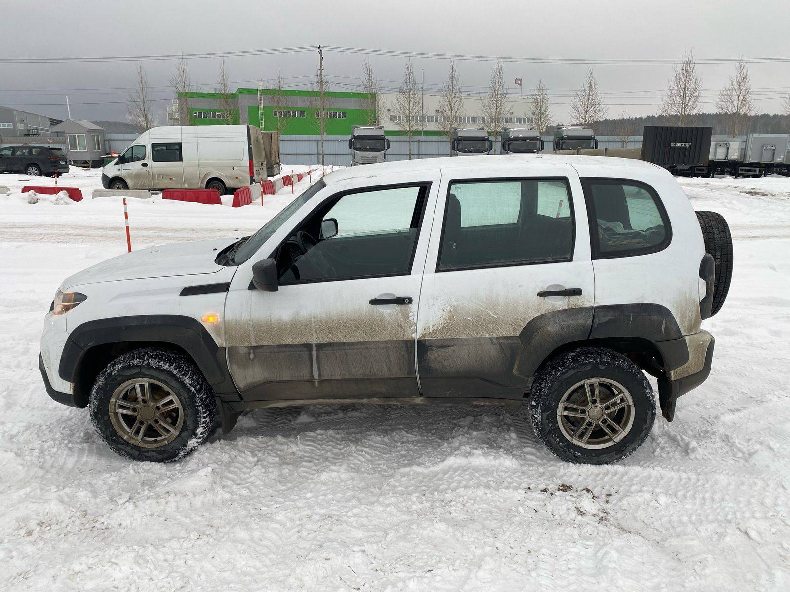 Lada Niva Travel Лот 000008276