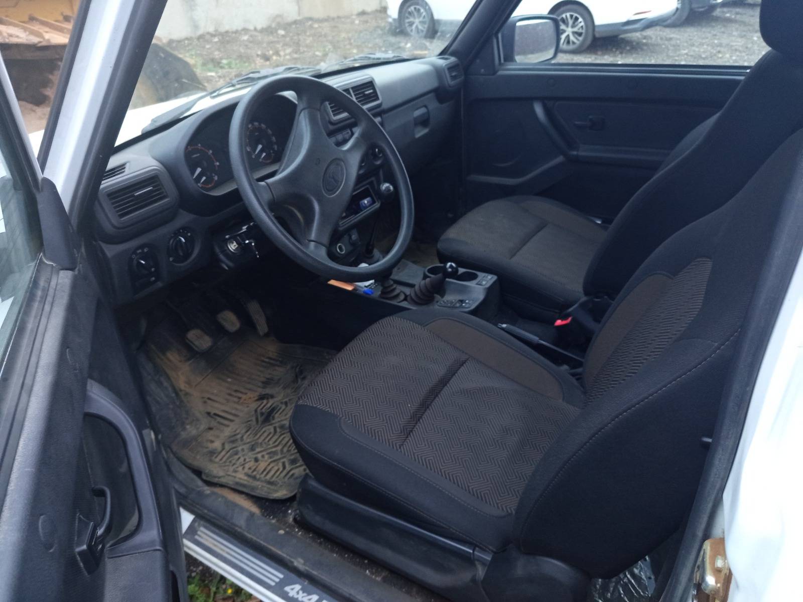 Lada Niva Legend 3 дв Лот 000008157