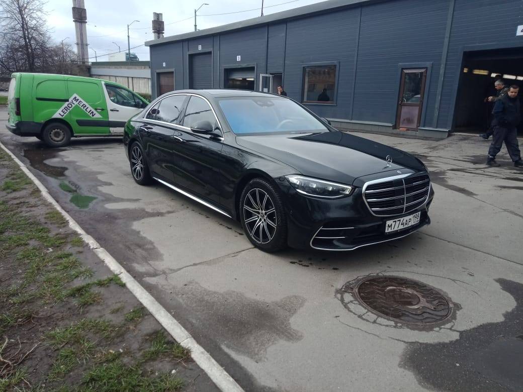 Mercedes-Benz S седан Лот 000007962