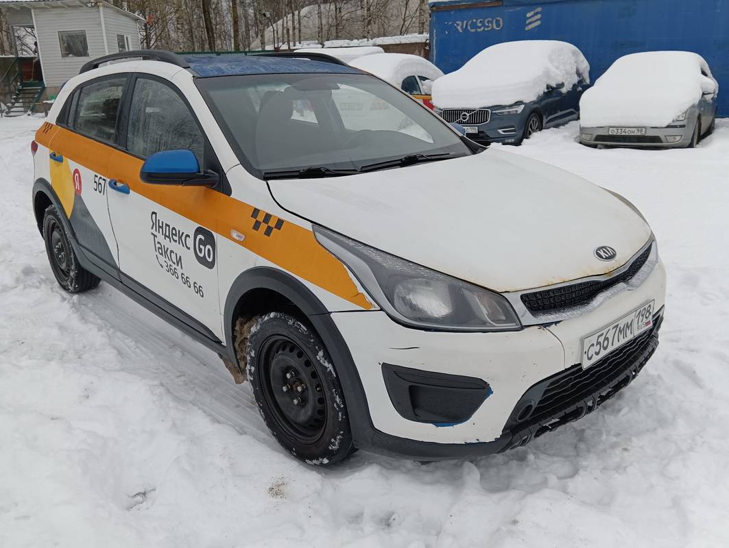 KIA Rio X-Line Лот 000006703