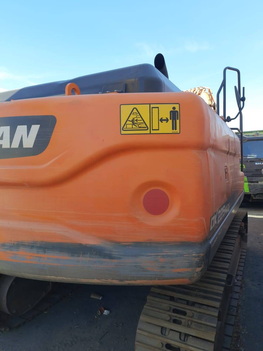 DOOSAN/DEVELON DX225NLCA Лот 000003895