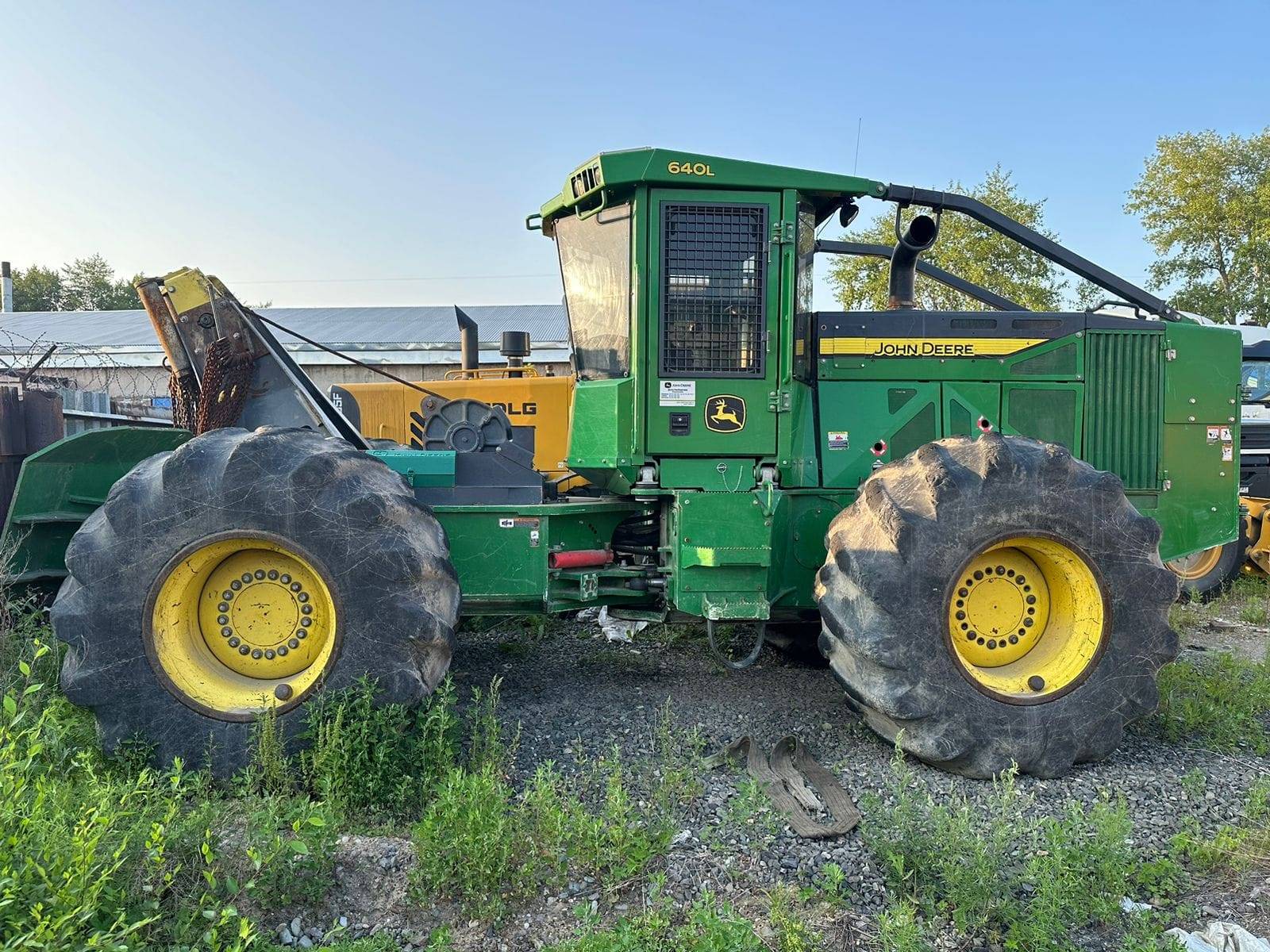 John Deere 640L Скиддер (трелевочный трактор) Лот 000001308