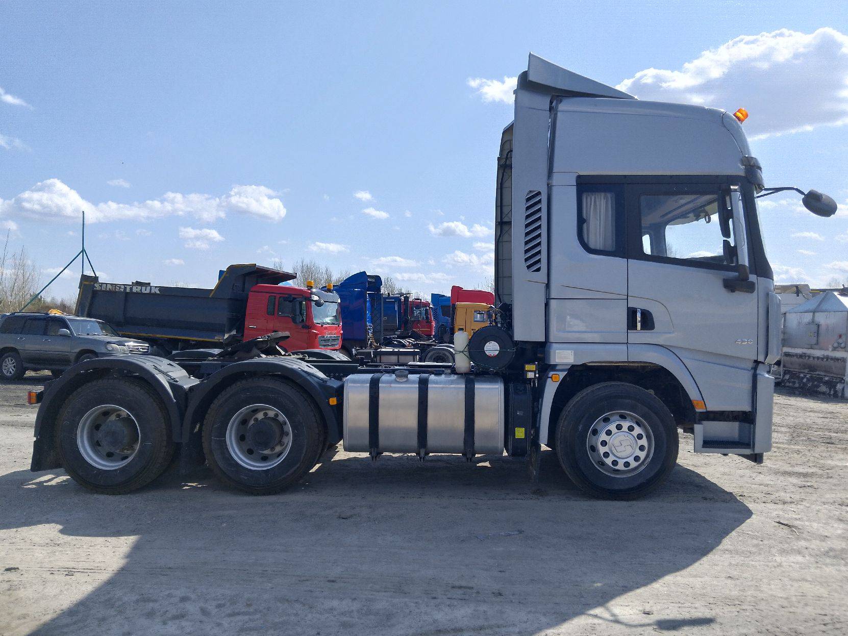 Shacman SX42584V324 Лот 000006652