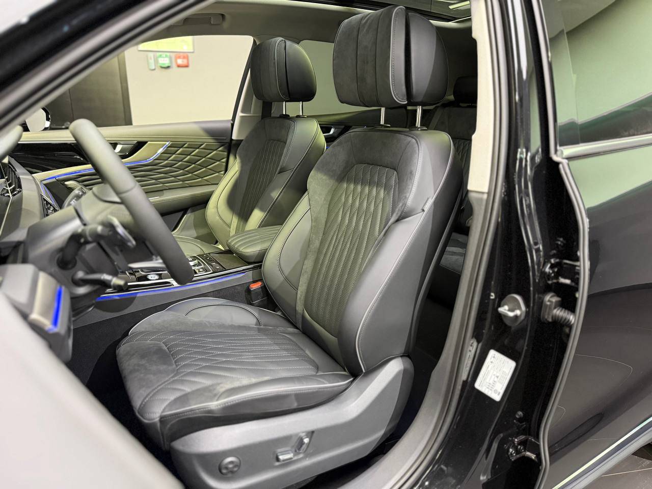 Hongqi HS5 Comfort 2.0T AWD