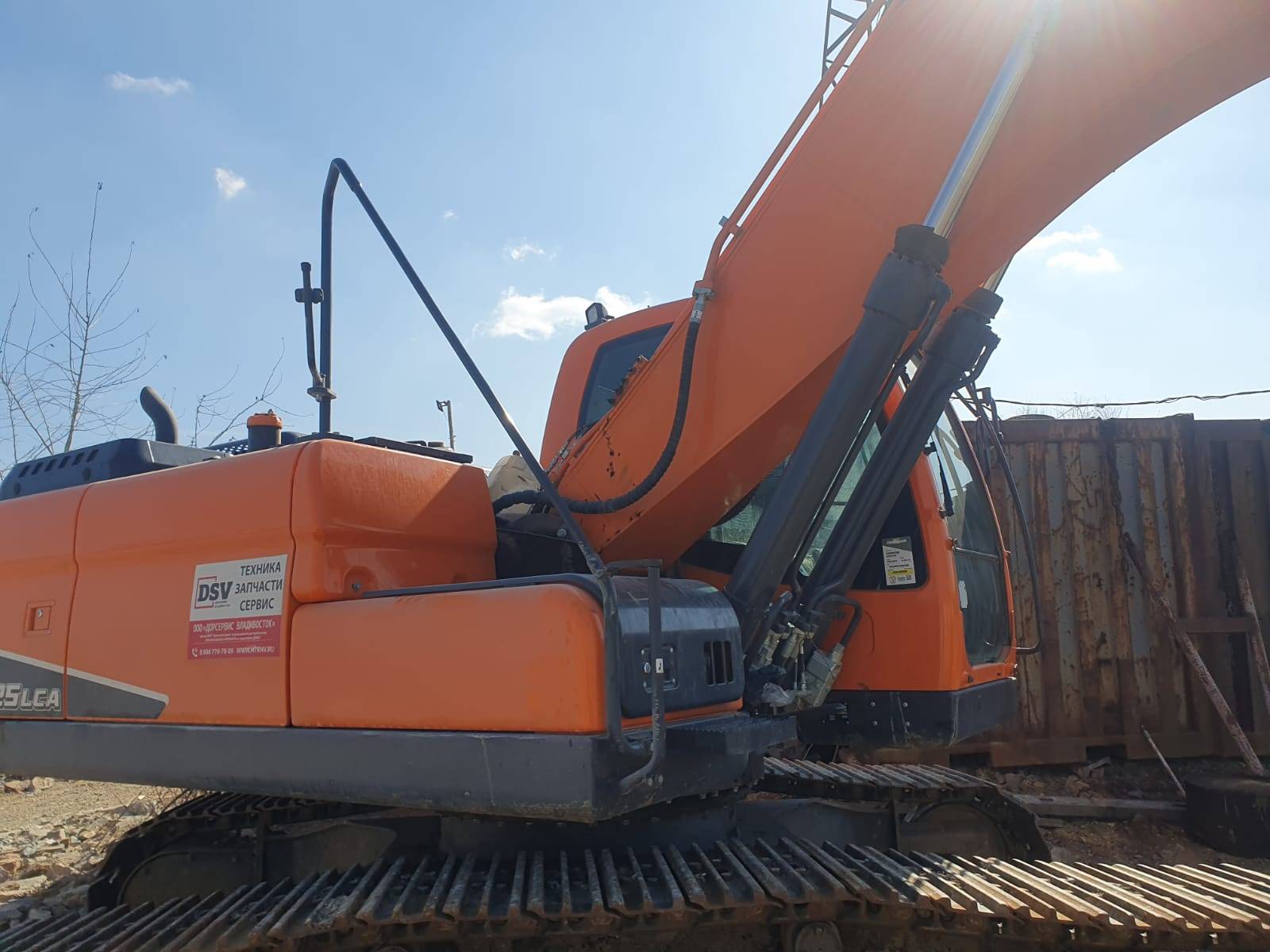 DOOSAN/DEVELON DX225LCA-7M