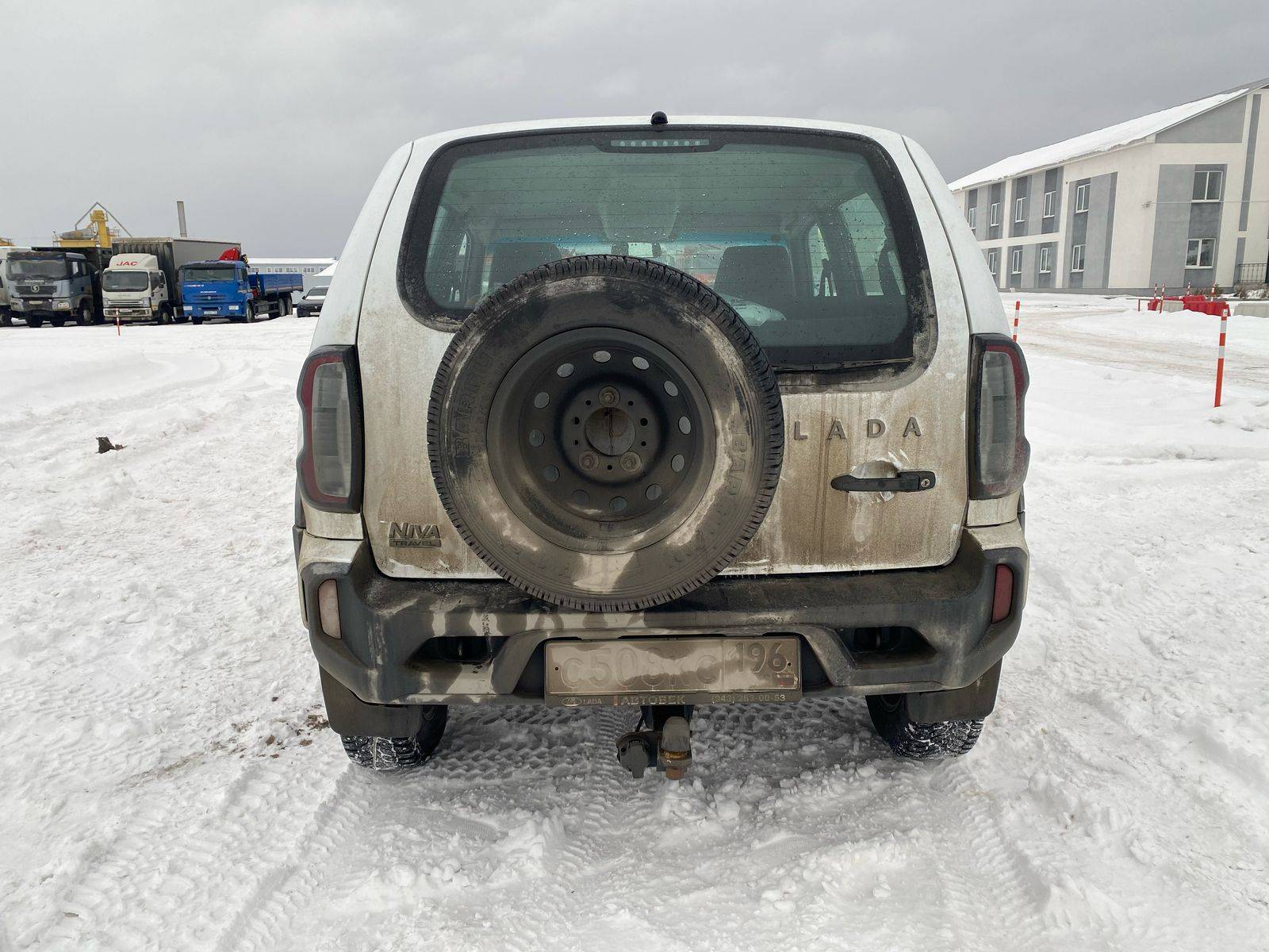 Lada Niva Travel Лот 000008276