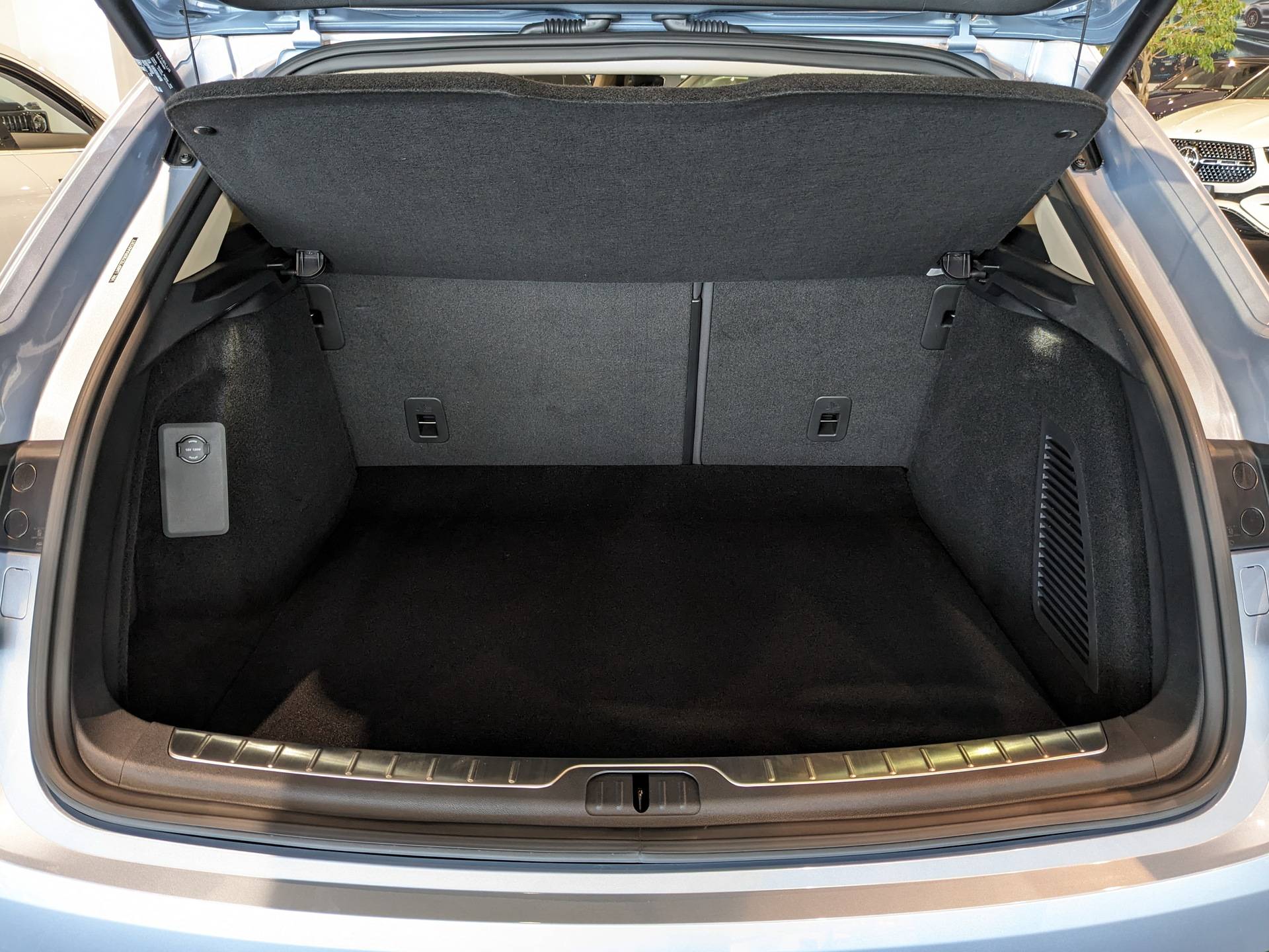 Seres M5 Premium 1.5hyb AT 4WD