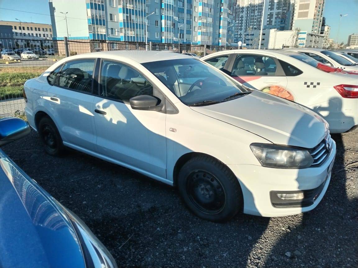 Volkswagen Polo Лот 000004408