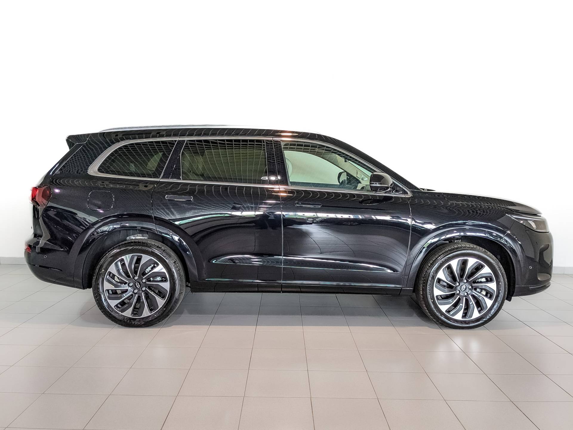 AITO M7 Luxury 4WD 6seats