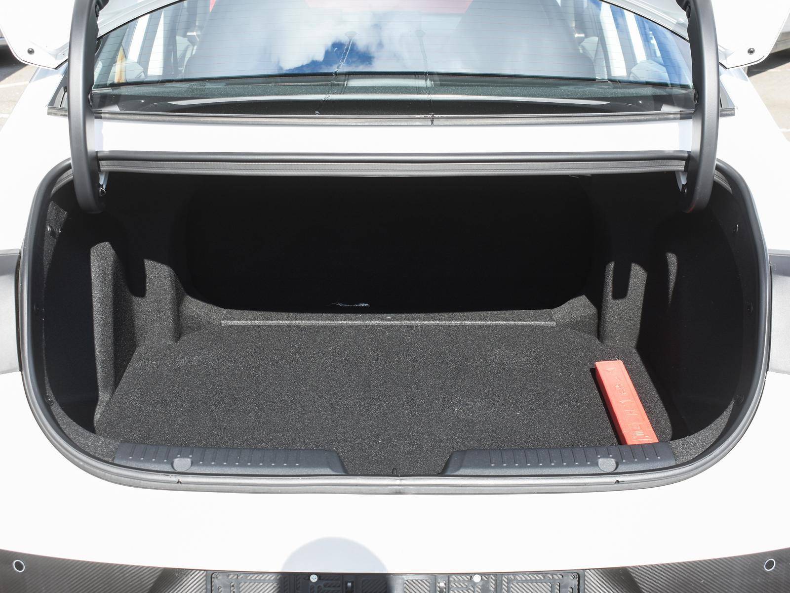 Changan Lamore Tech 1.5 DCT 180hp 2WD 