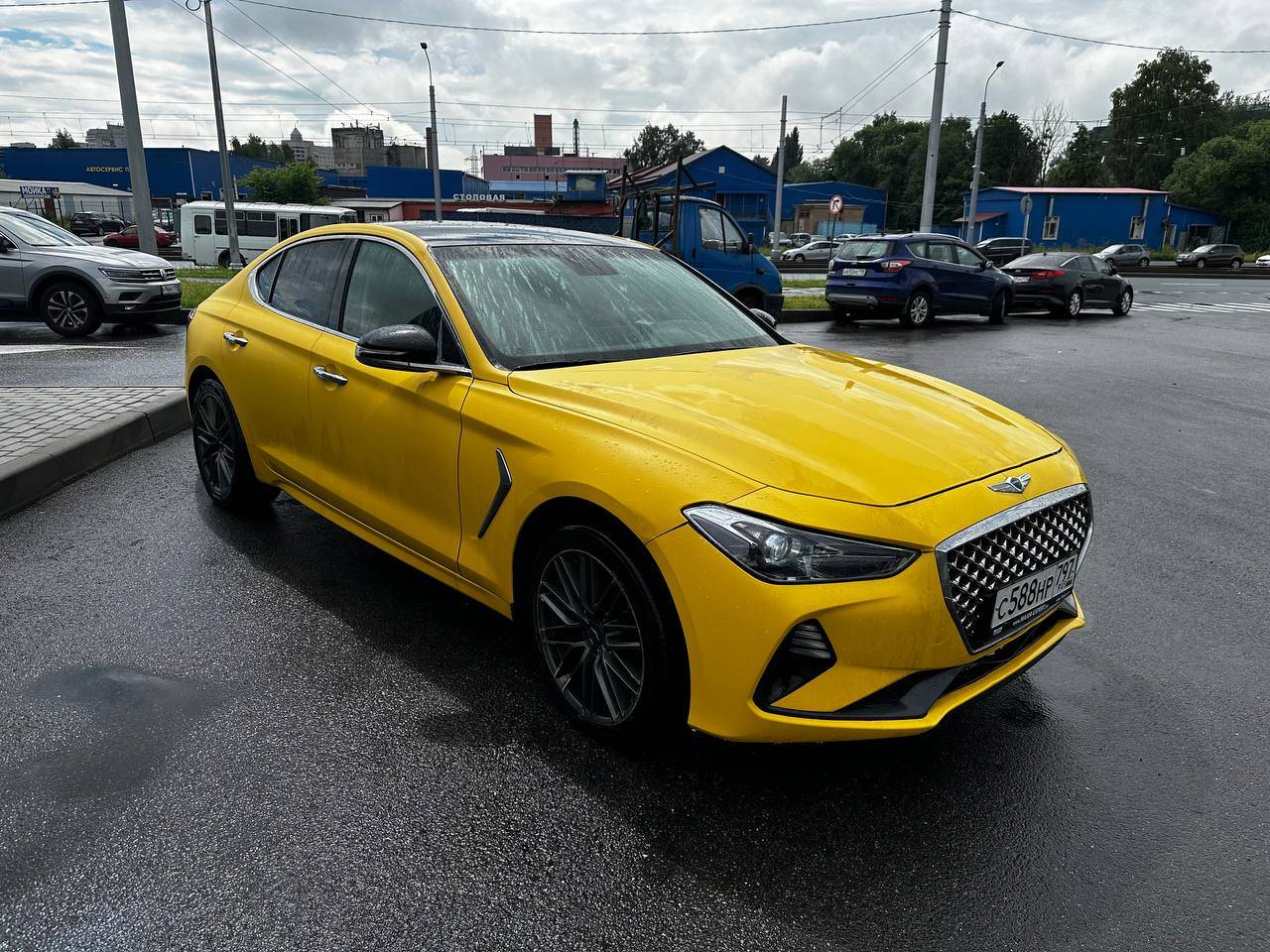 Genesis G70 Лот 000000522