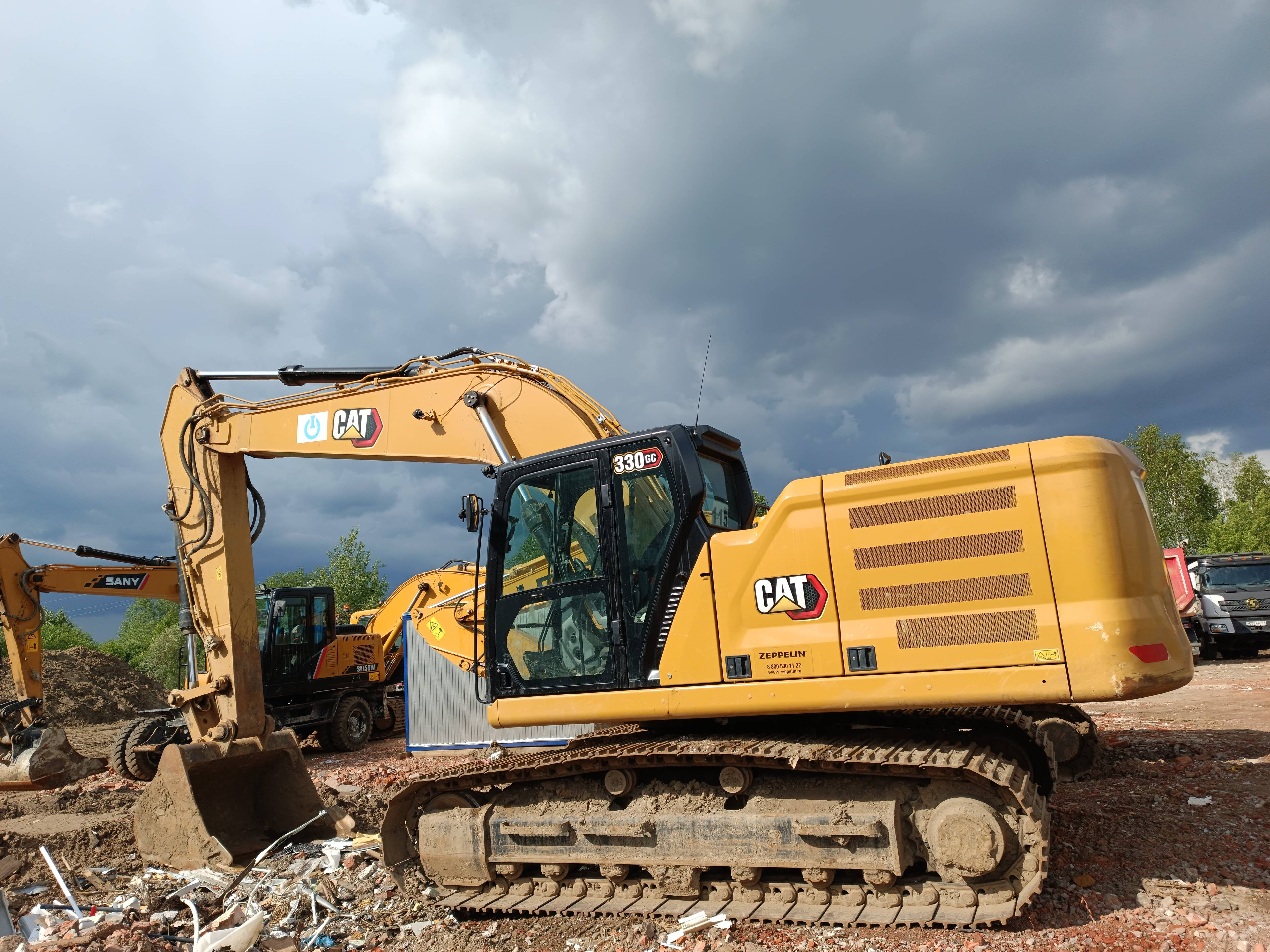 CATERPILLAR 330GC Лот 000001369