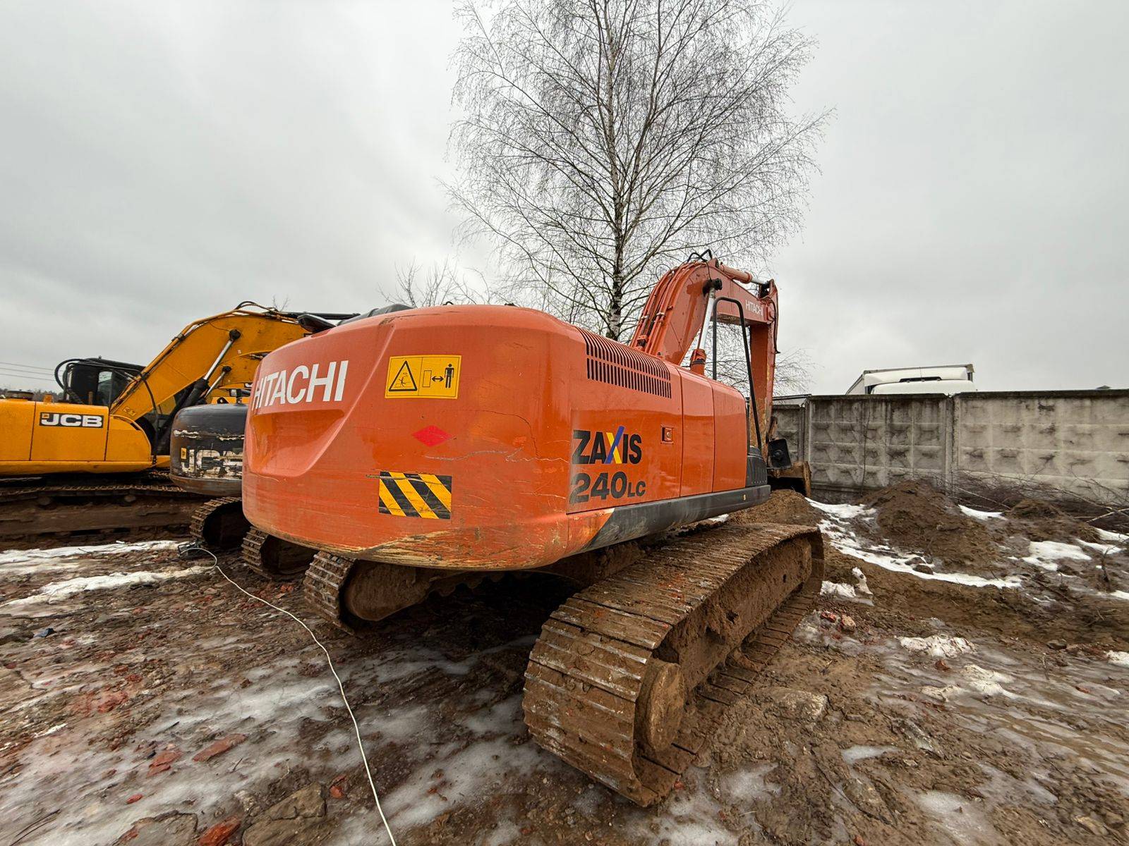 HITACHI ZX240LC-5G Лот 000007921
