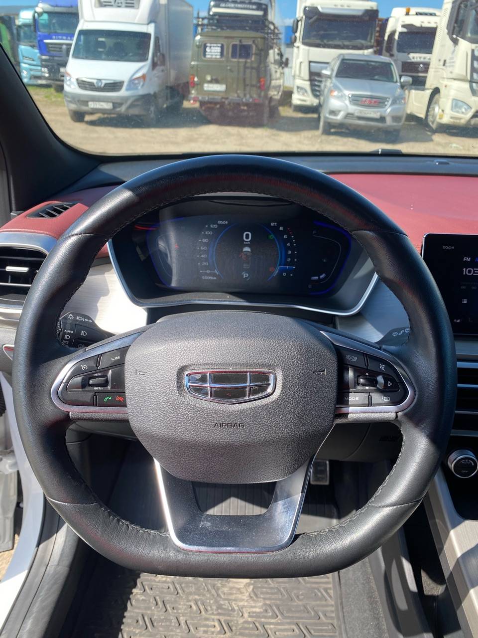 Geely Coolray Лот 000005465