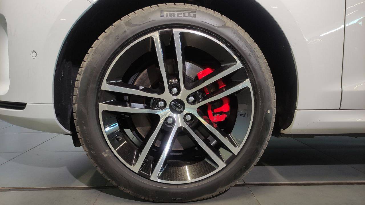 AITO M5 Ultimate 4WD