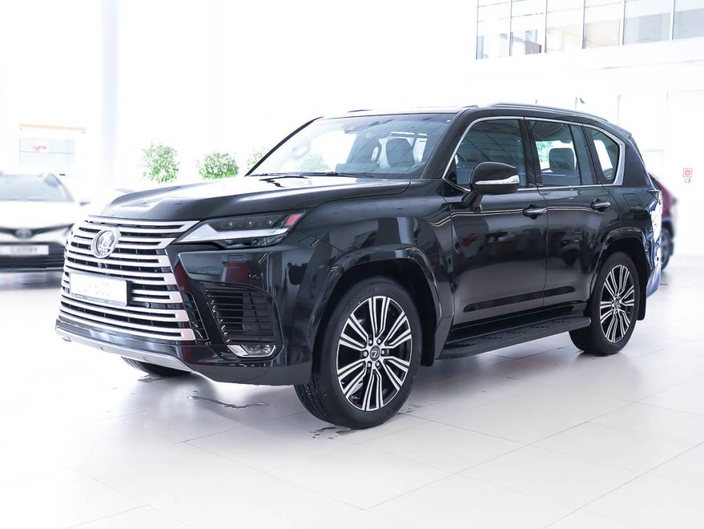 Lexus LX 600 Luxury +