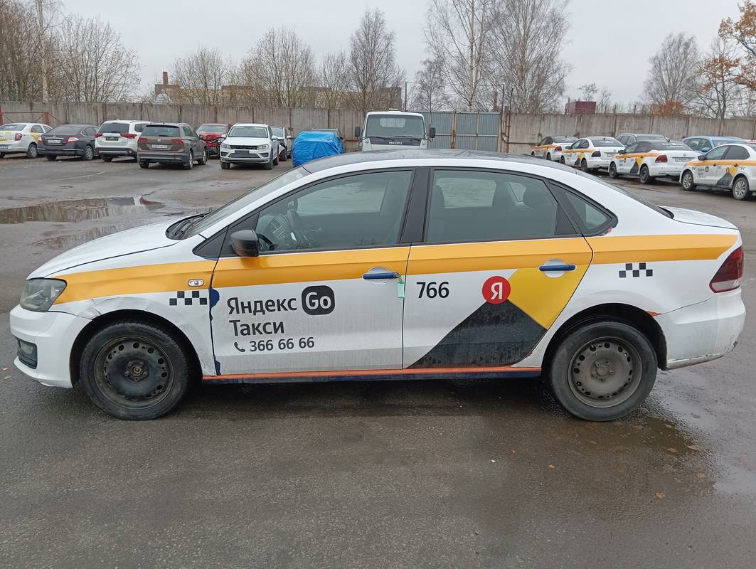 Volkswagen Polo Лот 000006776