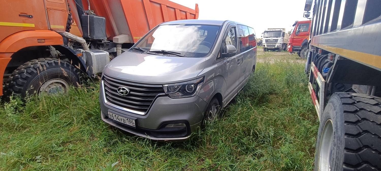 Hyundai H-1 Лот 000003522