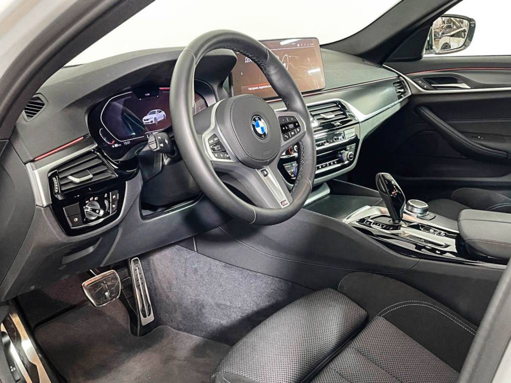 BMW 5 серия 520d xDrive