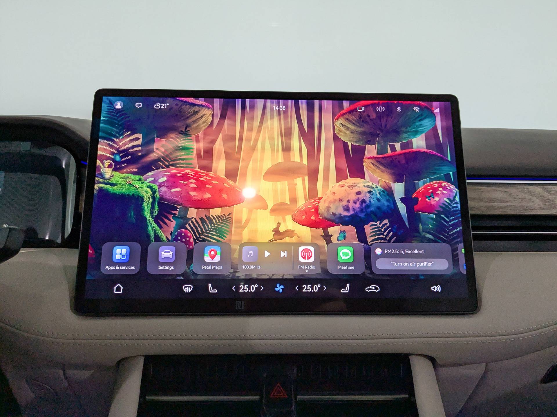 AITO M7 Luxury 4WD 6seats