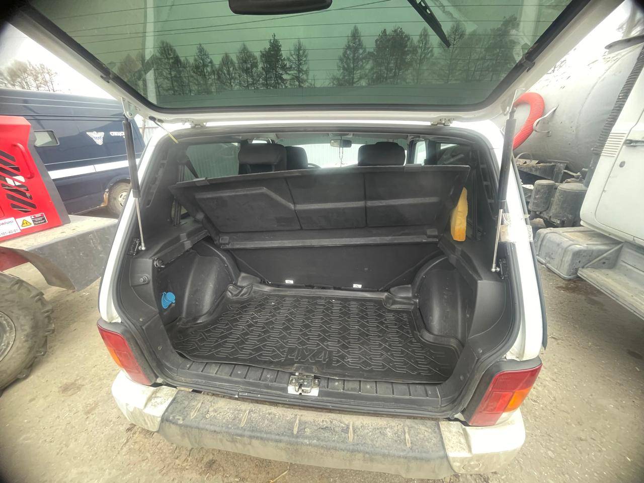 Lada Niva Legend 3 дв Лот 000008207