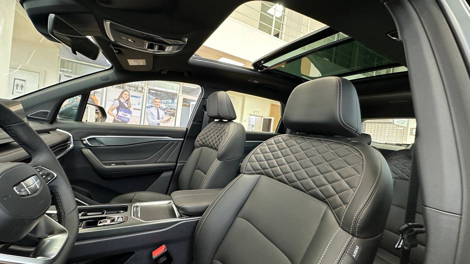 Geely Okavango Flagship 2.0T 7DCT 2WD