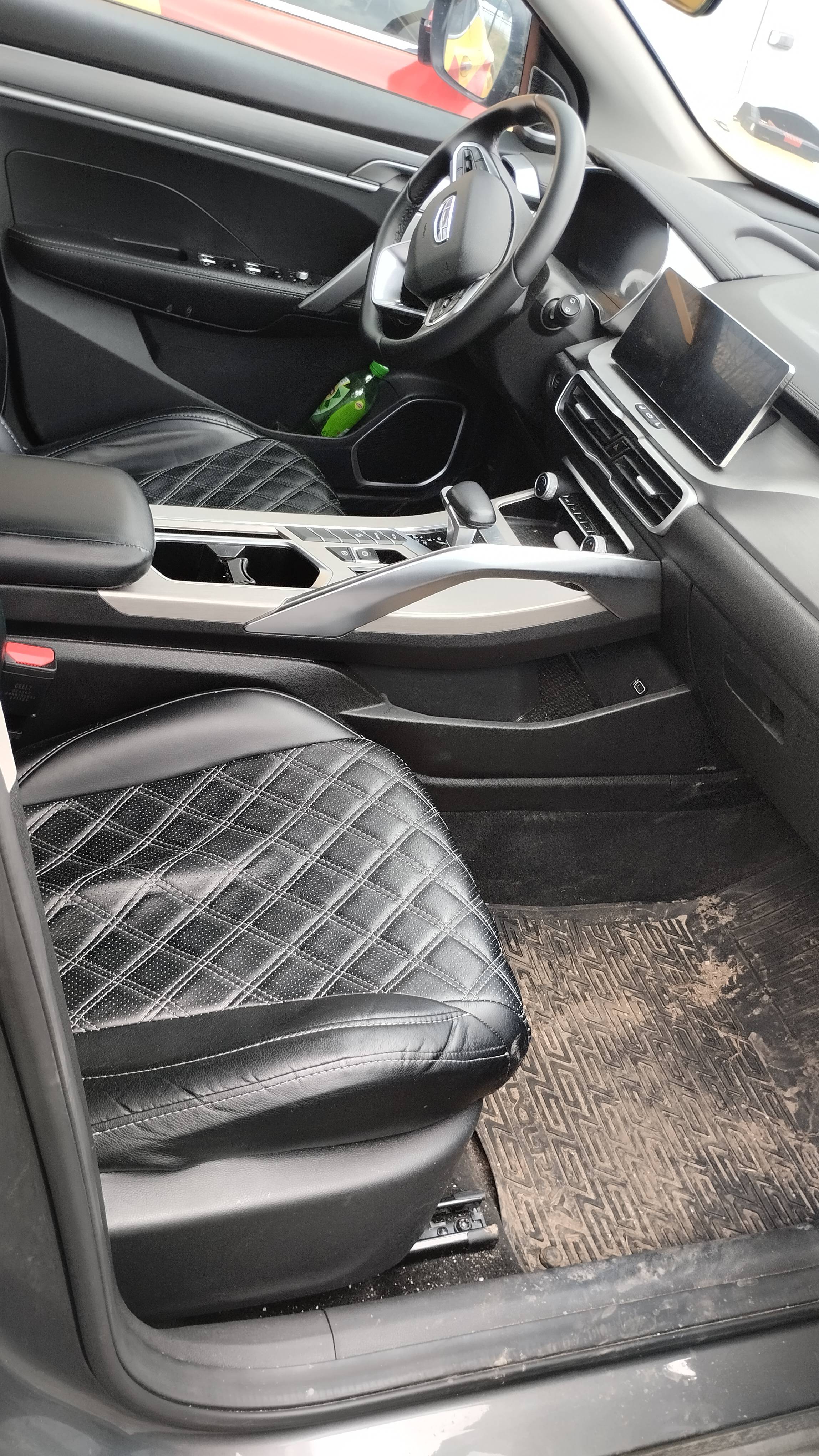 Geely Coolray Лот 000008580