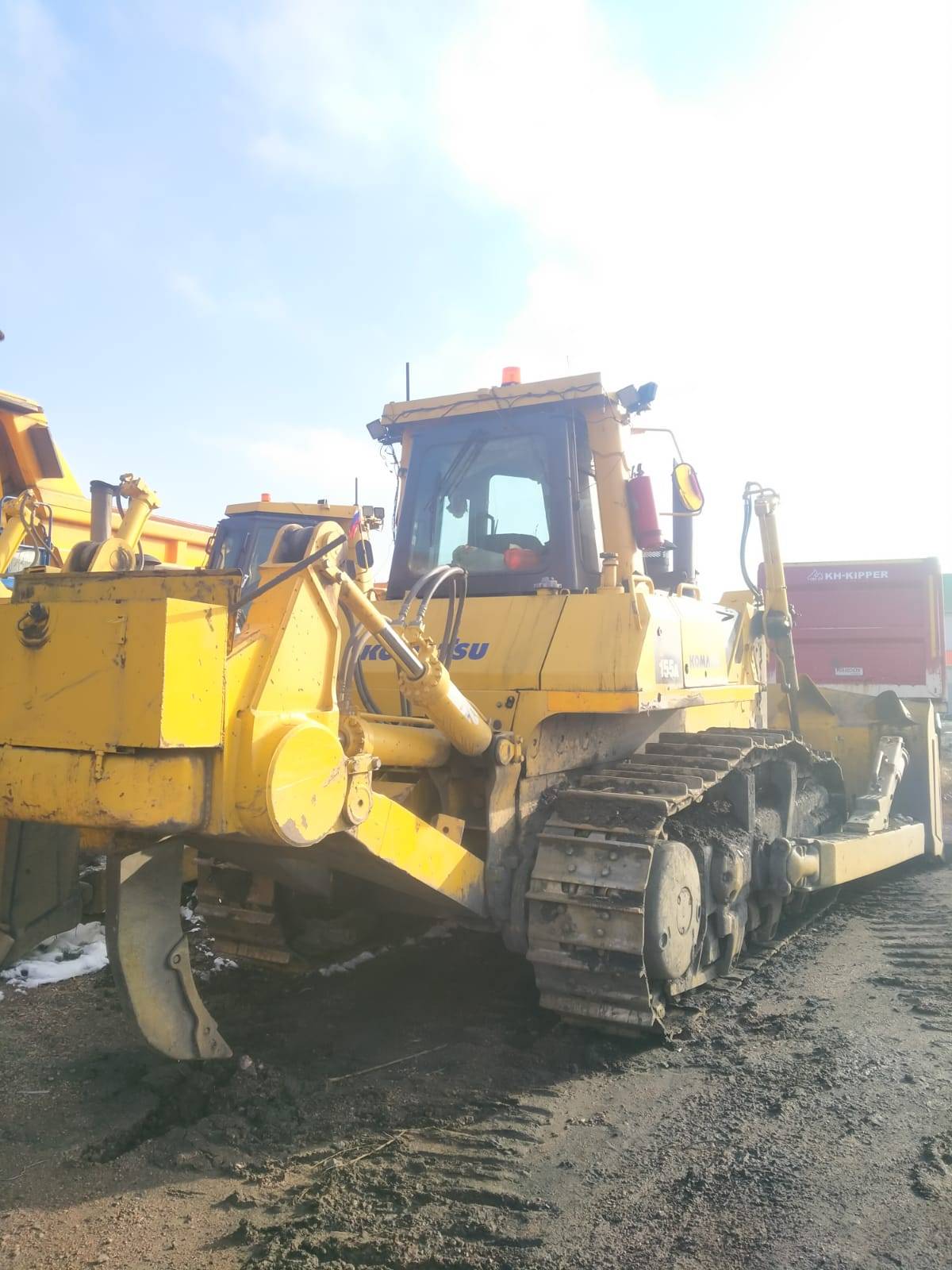 KOMATSU D155A-5 Лот 000004493