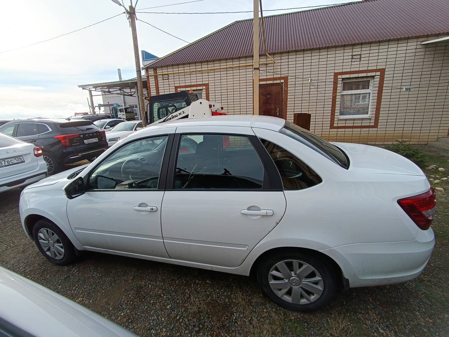 Lada Granta седан Лот 000005431