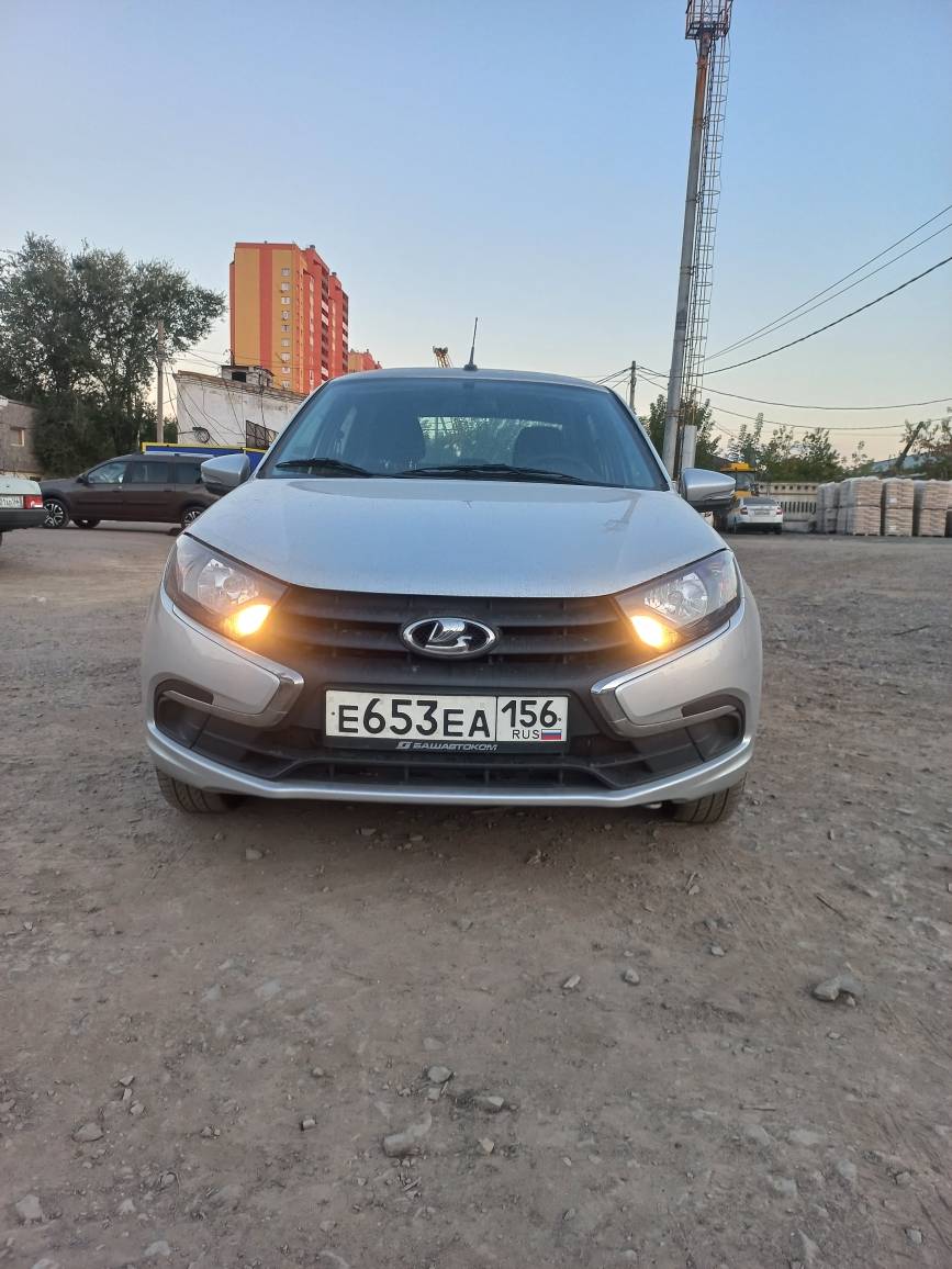 Lada Granta седан Лот 000004337