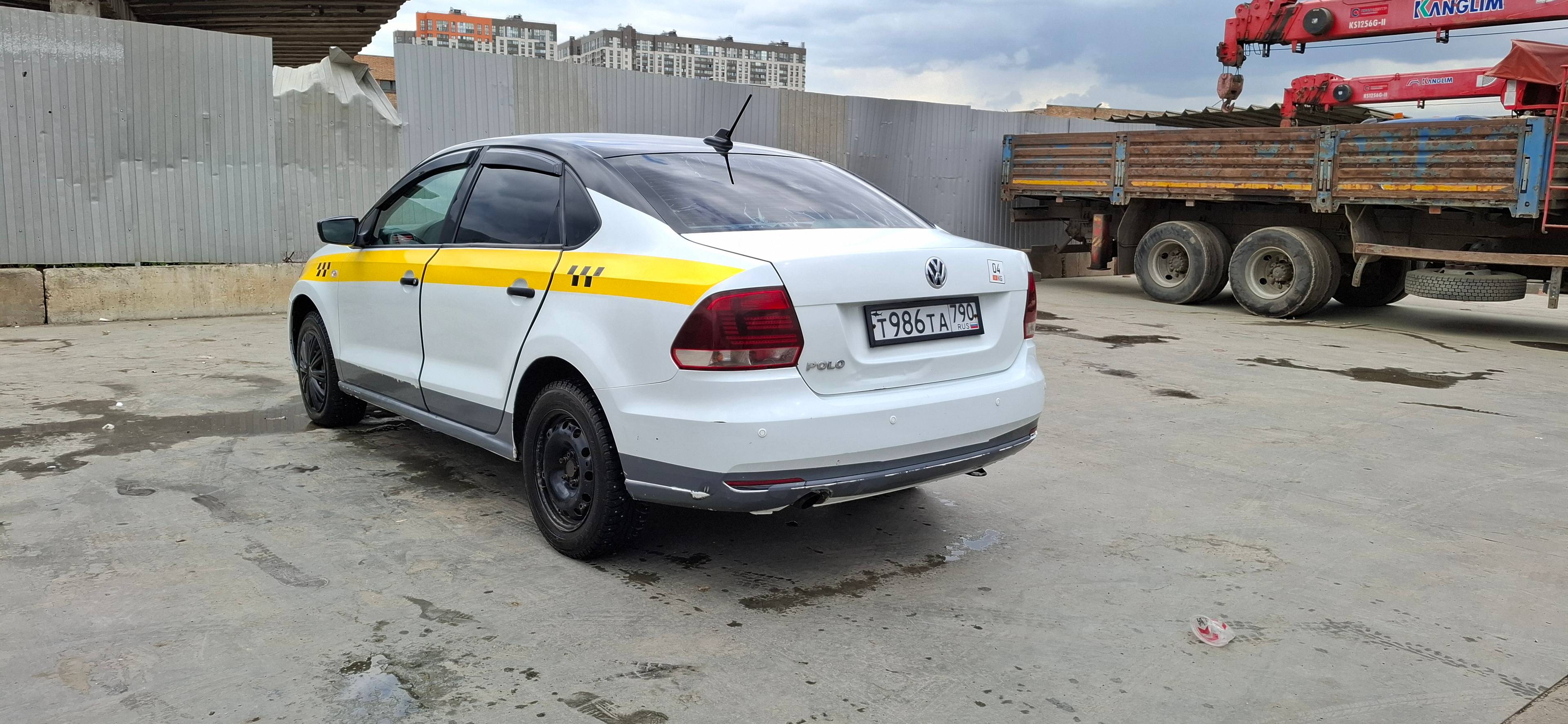 Volkswagen Polo Лот 000008597