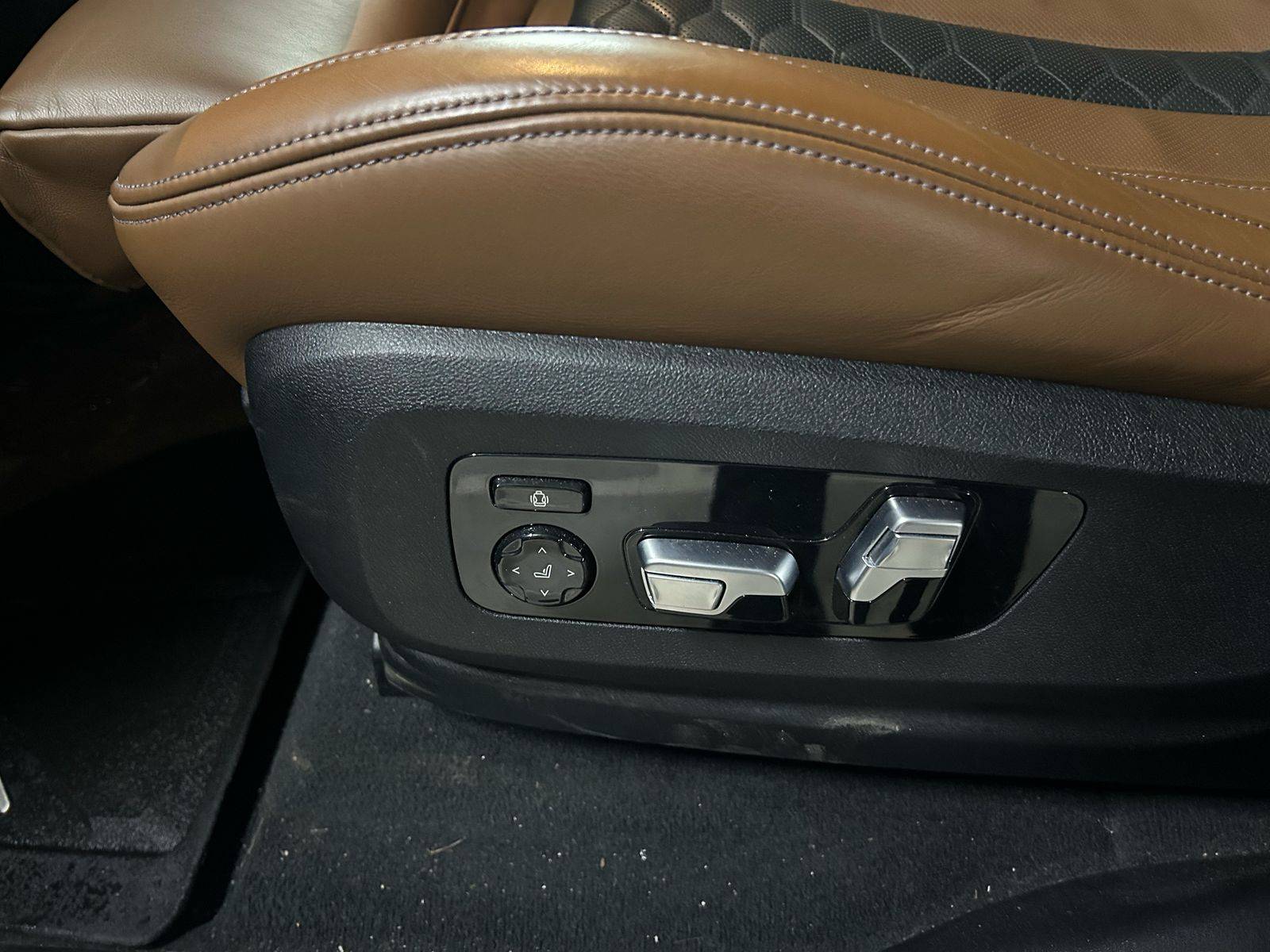 BMW X5 M Лот 000007324