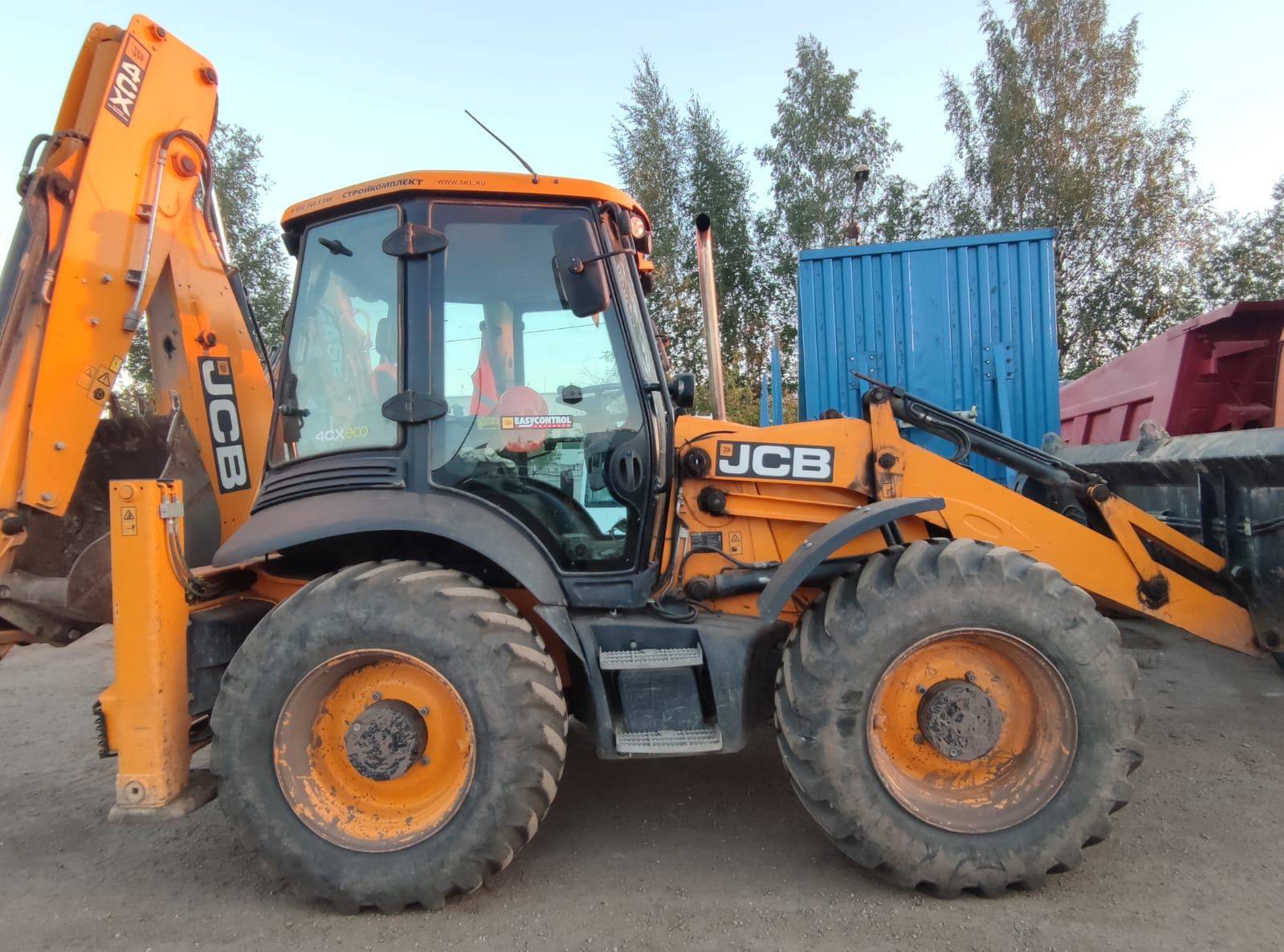 JCB 4CX