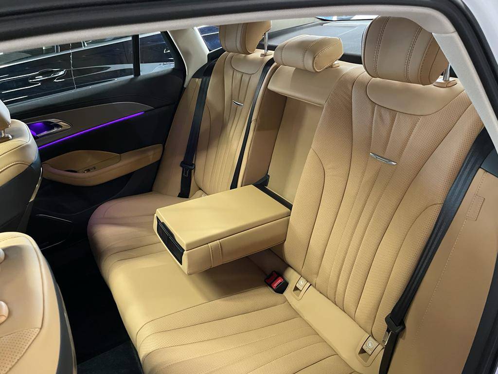 Hongqi H5 Comfort 2.0T