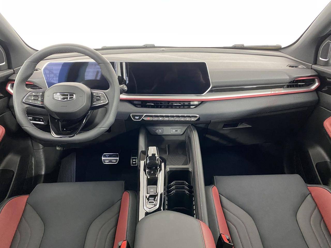 Geely Coolray Flagship 1.5T 7DCT