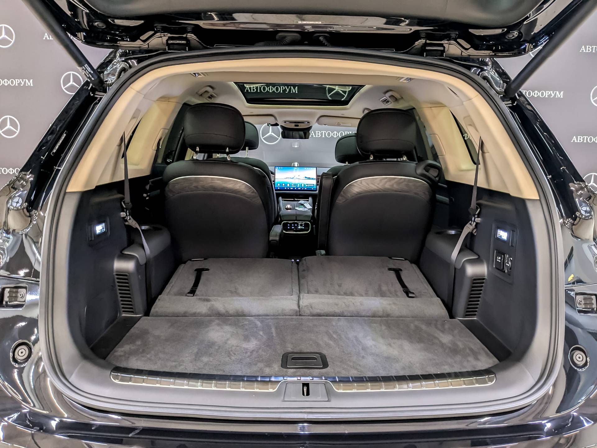 AITO M7 Luxury 4WD 6seats