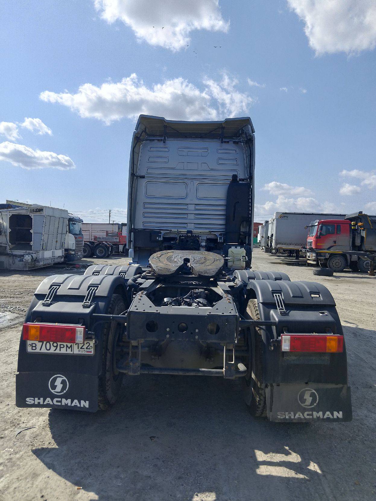 Shacman SX42584V324 Лот 000006652