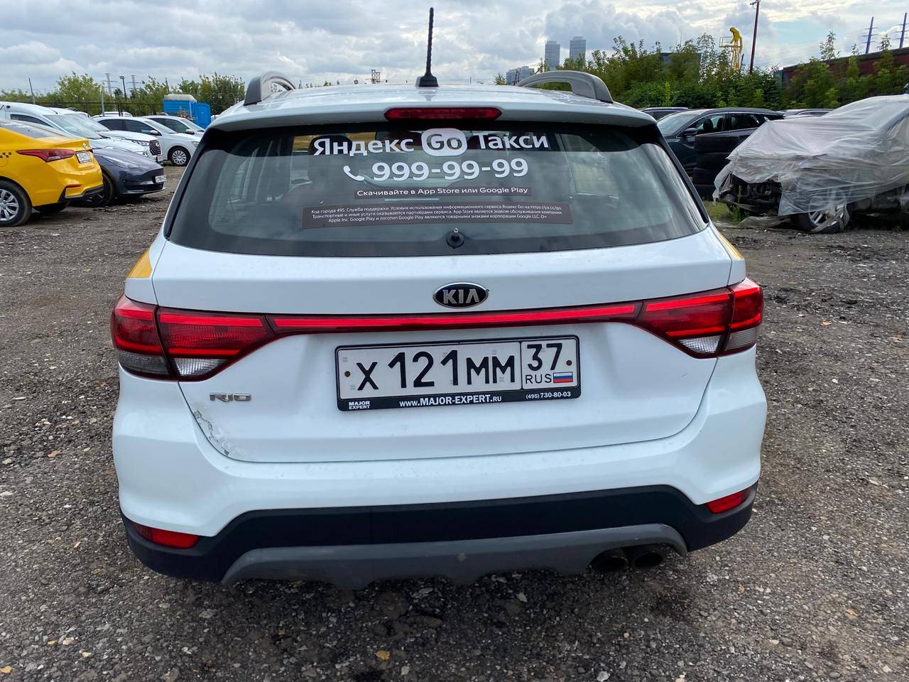 KIA Rio X-Line Лот 000004047